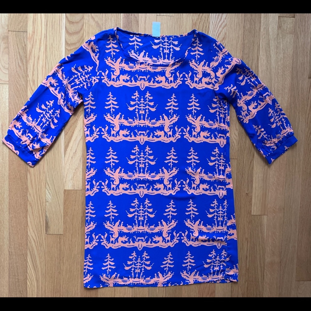 Francesca’s Woodland-print Tunic Size M